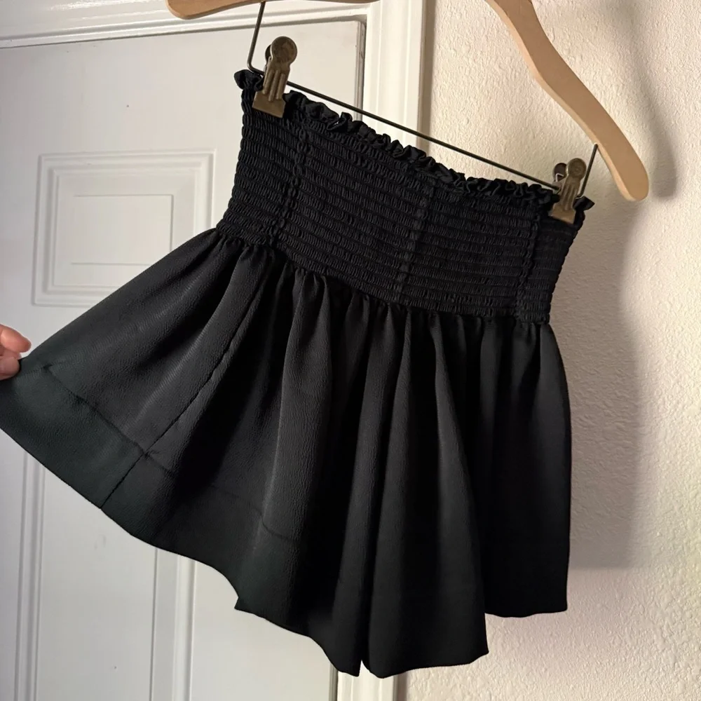 KOCH black smocked high waist pull‎ on shorts